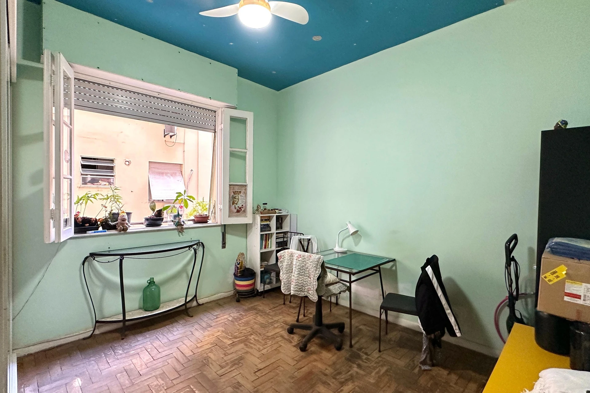 Furnished apartment with 3 bedrooms and 2 bathrooms — photo 3