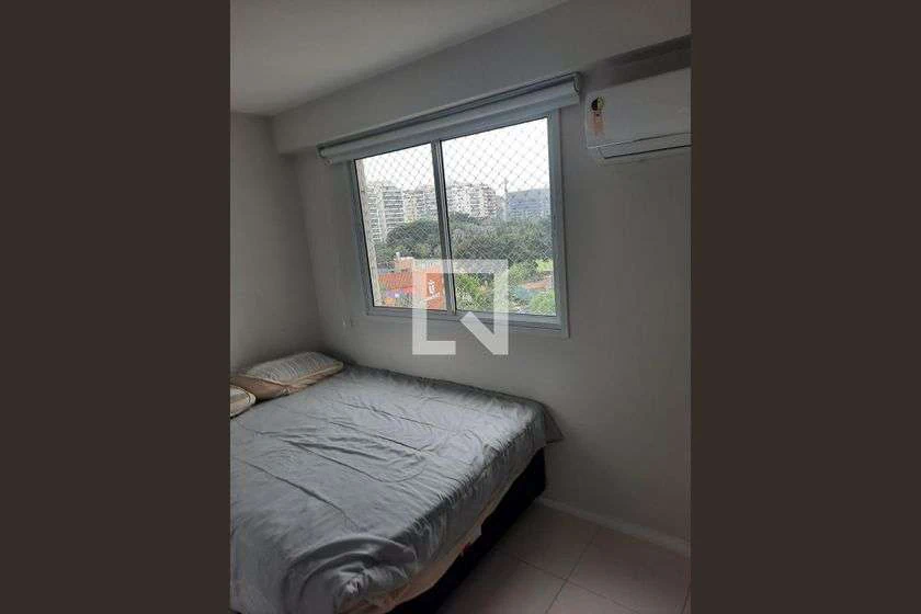 Apartamento mobiliado com 3 quartos e 2 banheiros — photo 8