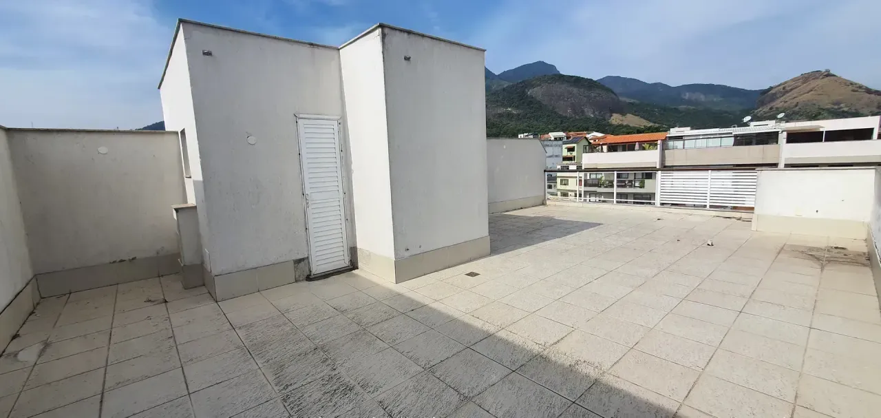 Apartment with 3 bedrooms, 3 bathrooms and balcony BBQ counter — photo 10