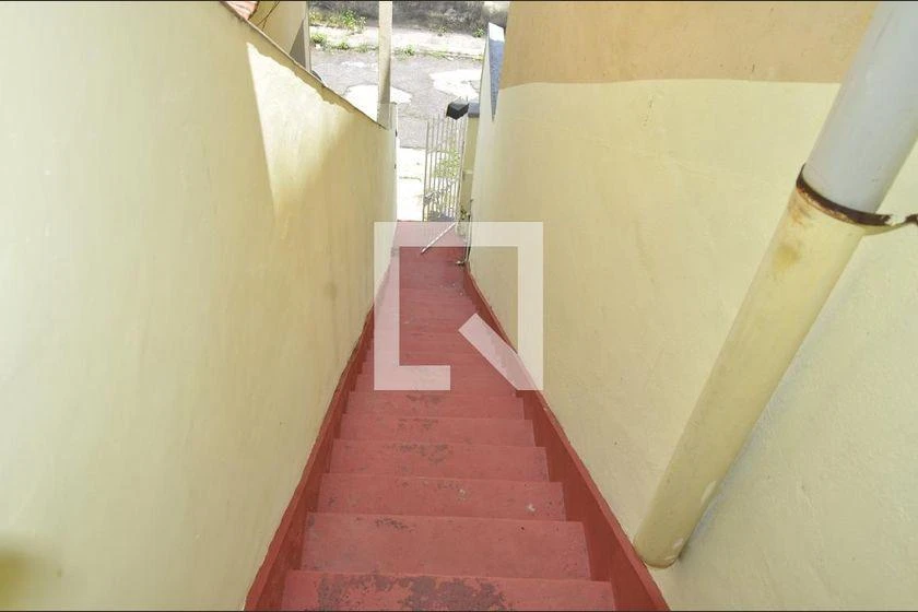 House, 85 m², with wood or laminate floors — photo 28