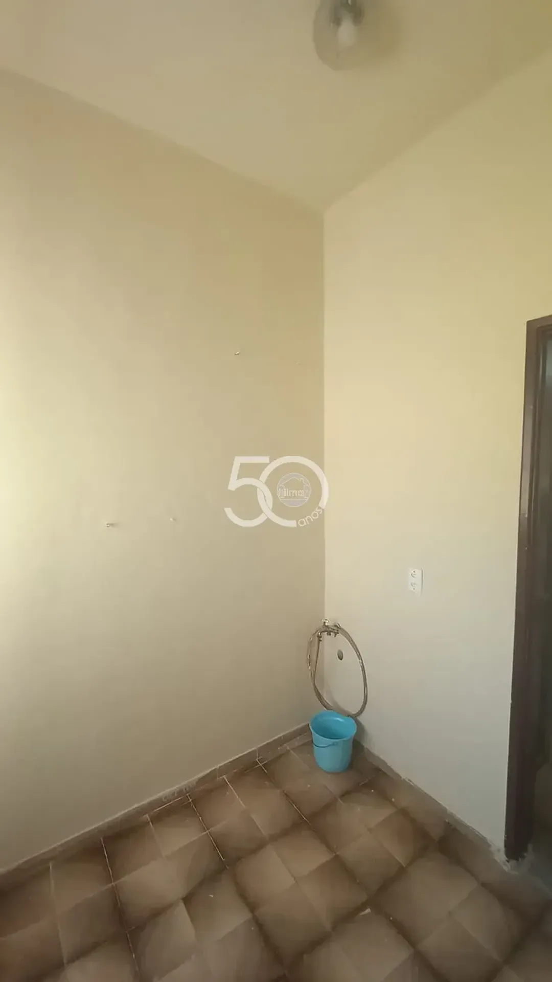 Apartamento de 3 quartos em condomínio com piscina — photo 36