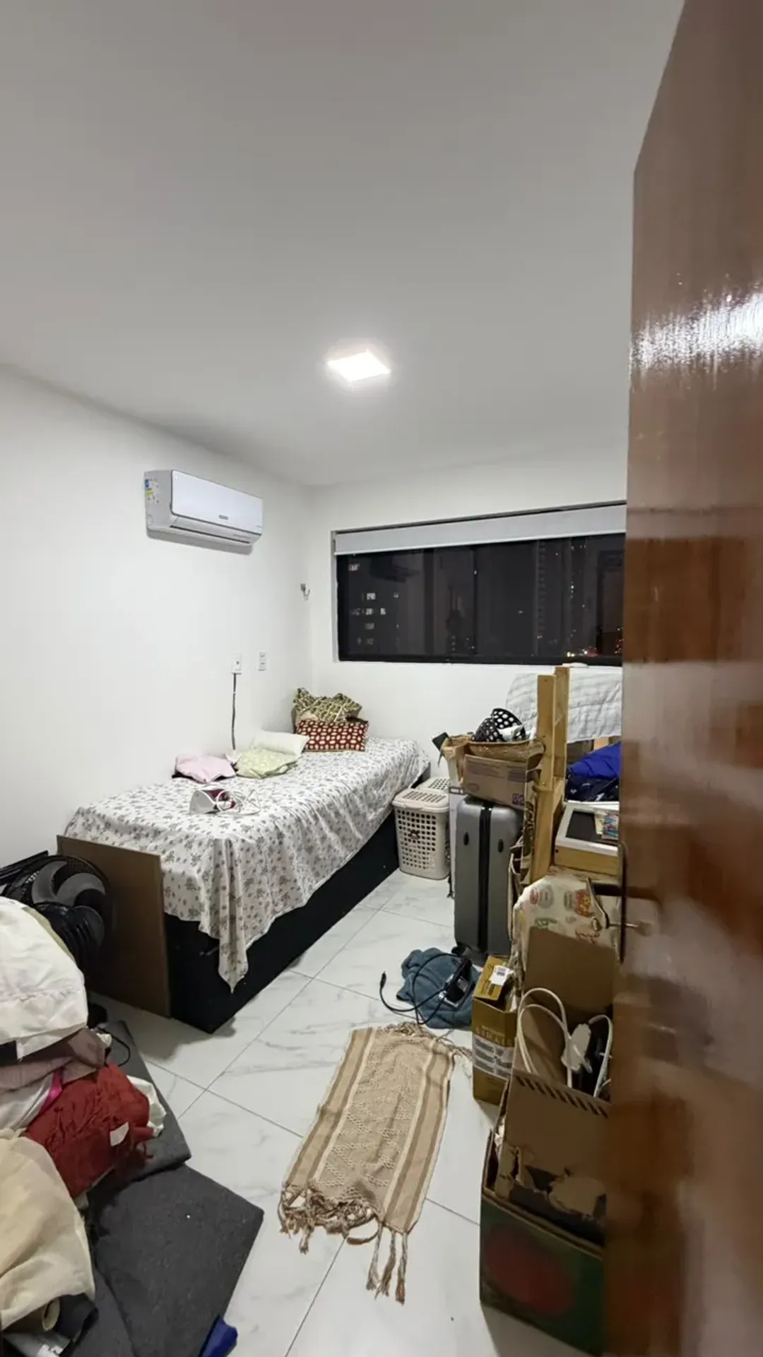 Apartment on the 5th floor with a washing machine — photo 10