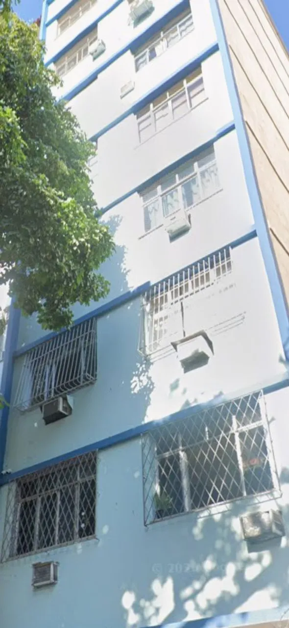 3-bedroom apartment with laundry area and 2 bathrooms — photo 16