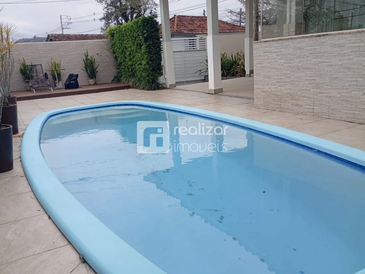 200 m² house with a private pool and a dishwasher — photo 56