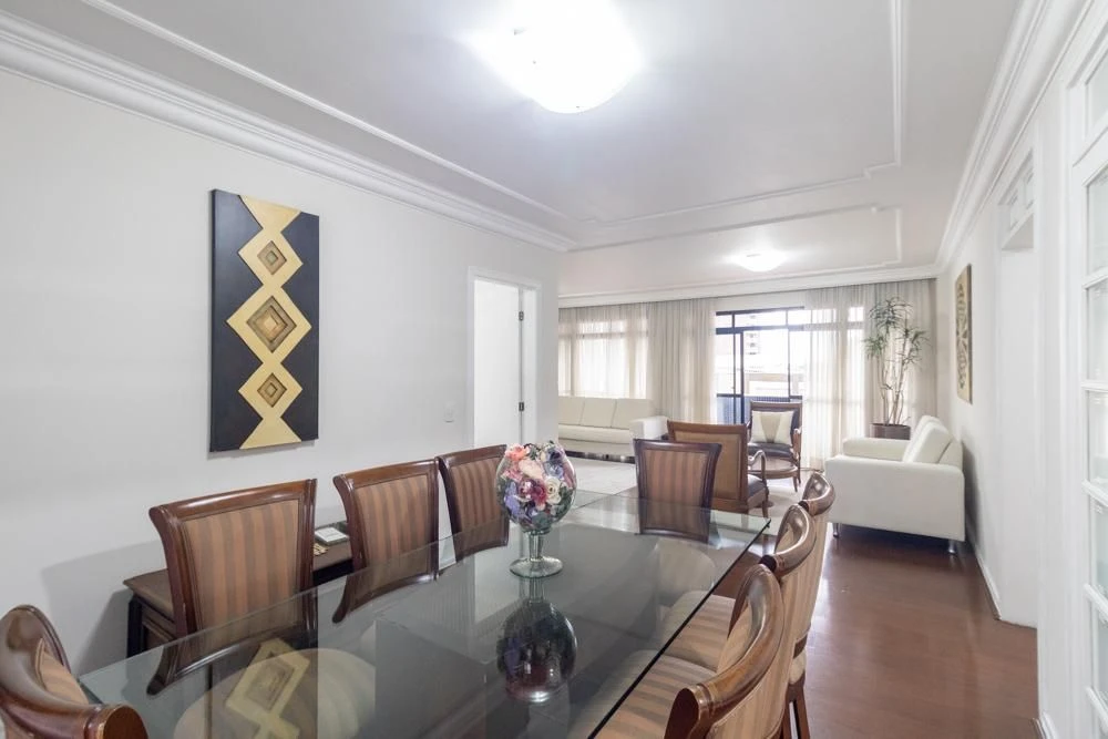 3-bedroom apartment with a washing machine — photo 22