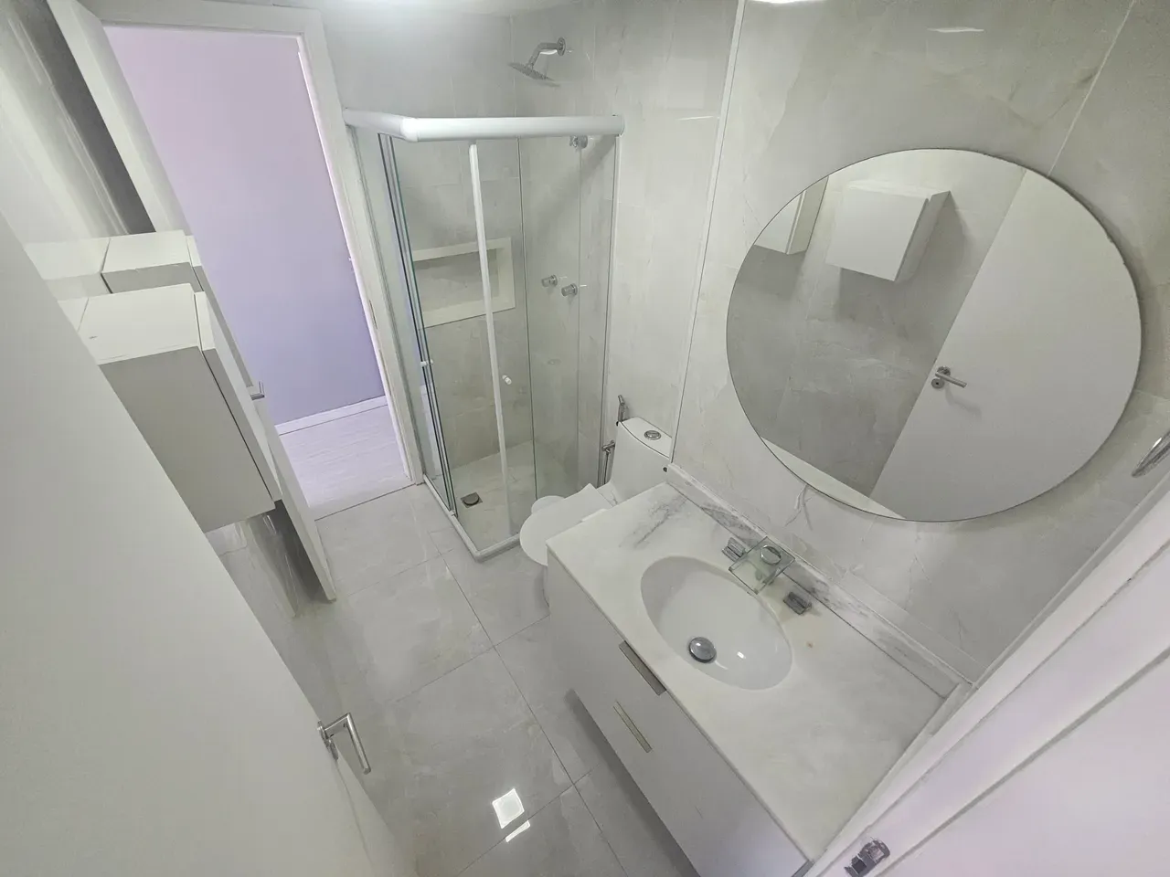 Apartamento com 5 quartos e 5 banheiros em 215 m² — photo 28