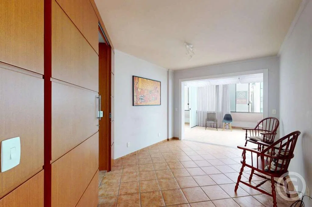 Apartamento semimobiliado de 100 m² com 2 quartos — photo 7
