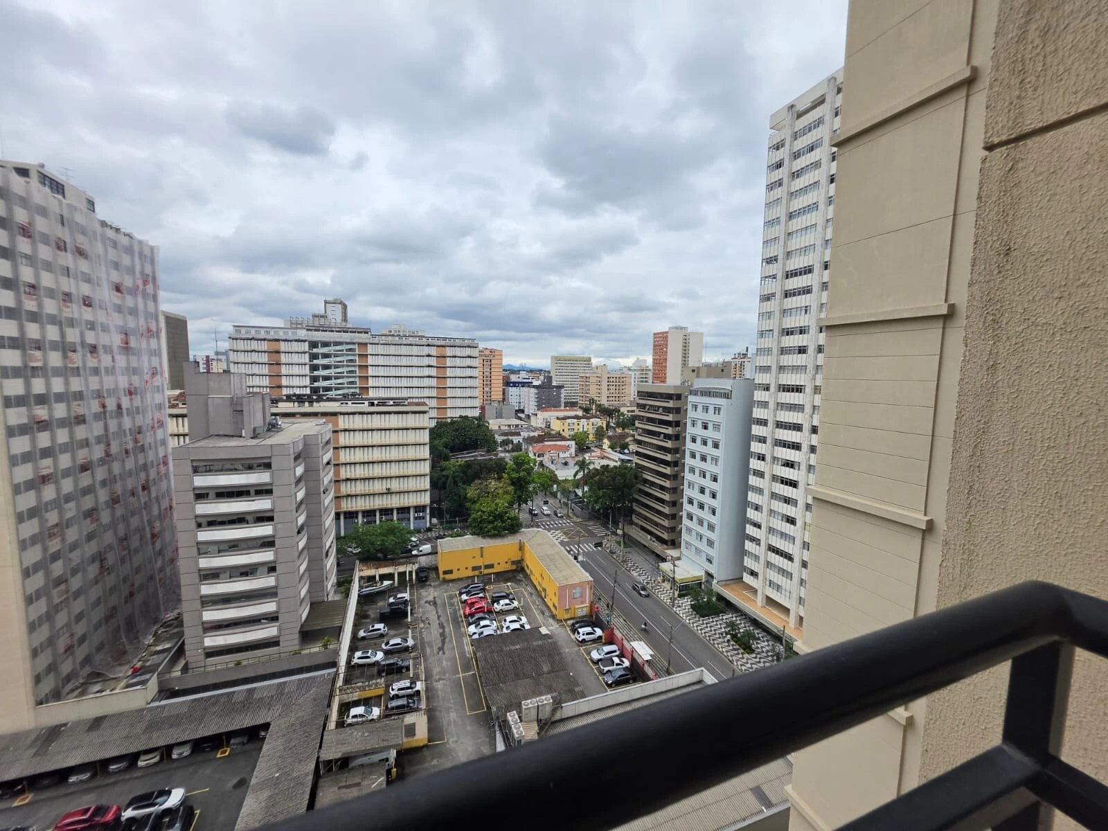 Furnished studio in a building with a sauna — photo 15