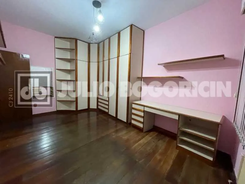 Жилая квартира с 3 спальнями, 3 ванными и застекленным балконом — photo 8