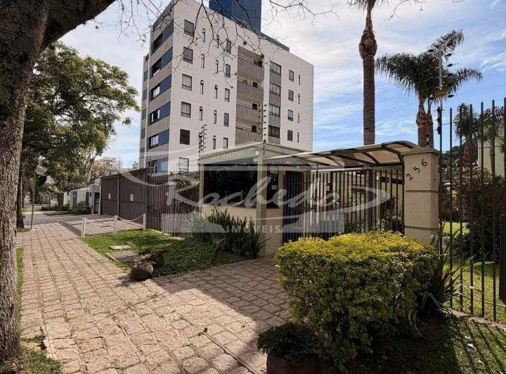 Apartamento de 87 m² com 3 quartos e piso em madeira — photo 3