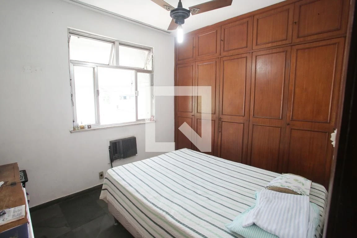 Furnished apartment with 2 bedrooms and gas stove