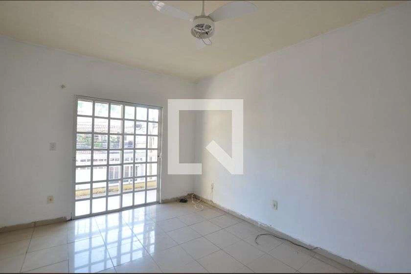 70 m² apartment with 2 bedrooms and a balcony — photo 21