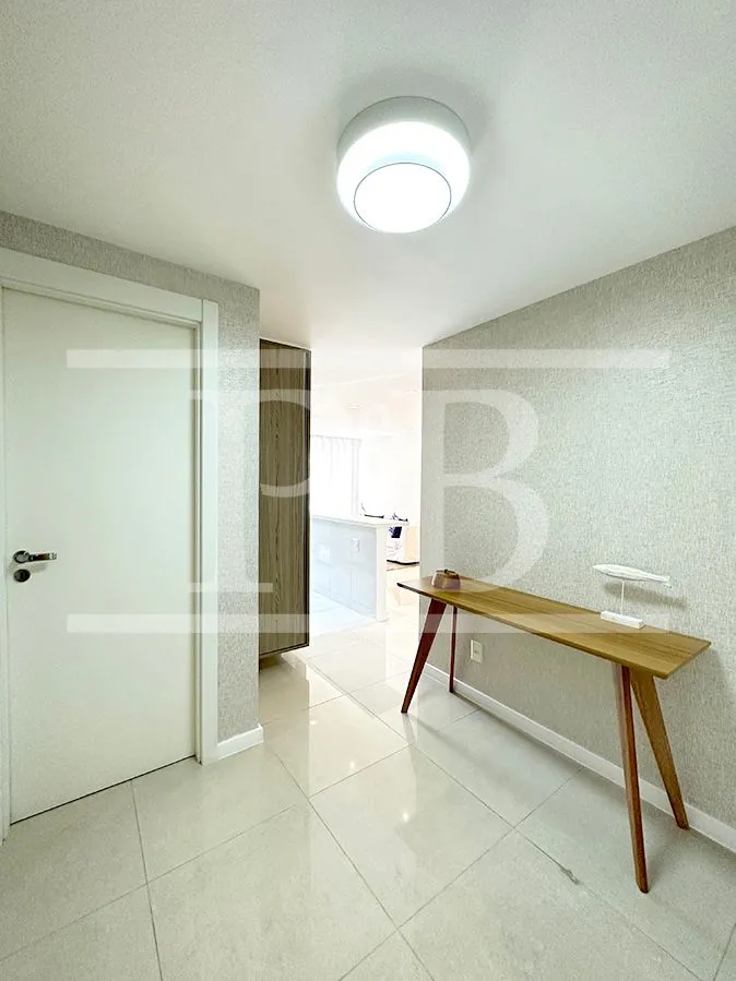 Furnished 2-bedroom apartment with 90 m² and parking — photo 29