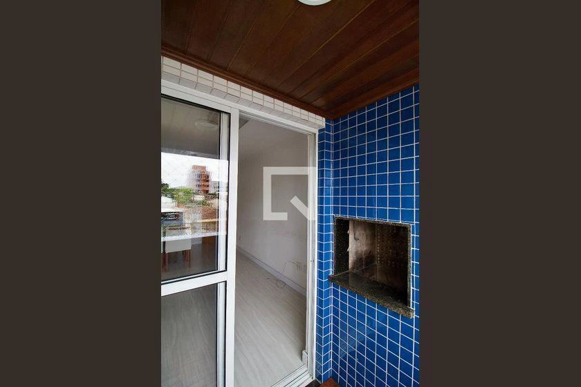 2-bedroom apartment with a grill on the balcony in Curitiba — photo 21
