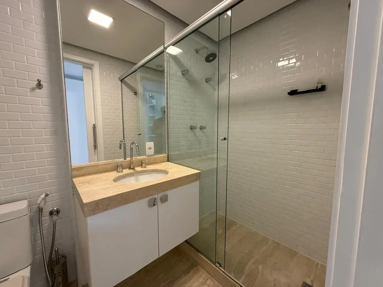 Apartamento com 2 quartos e 2 banheiros com 1 vaga — photo 20