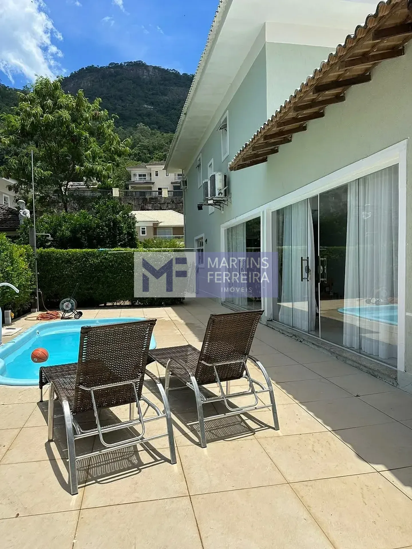 Furnished house, 290 m², with a mountain view — photo 11