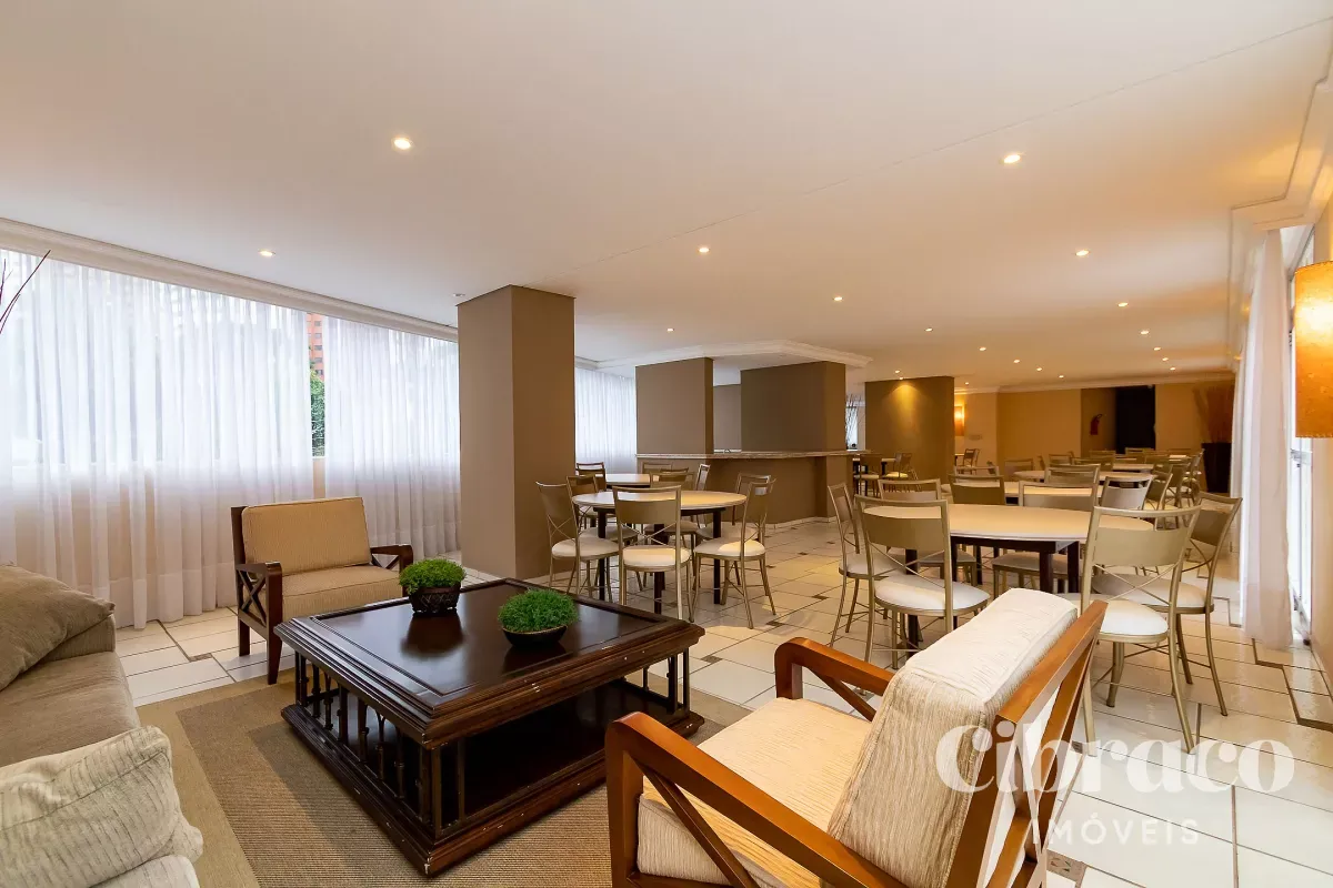 Apartamento sem mobília com 4 quartos e 371 m² — photo 21