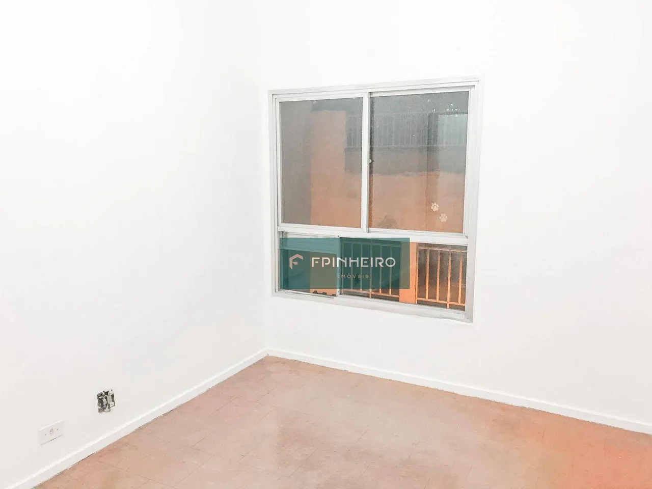 Apartamento de 2 dormitórios com área de lavanderia — photo 9