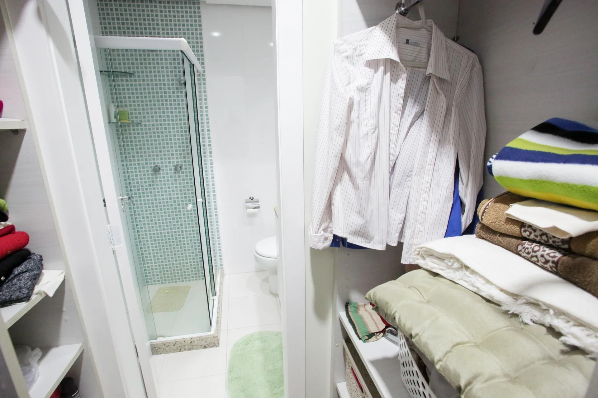 Apartamento mobiliado com 4 quartos e varanda — photo 60