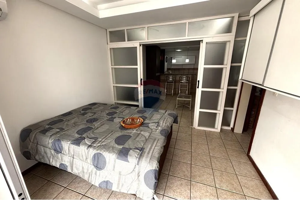 Furnished apartment with balcony and 1 bedroom — photo 12