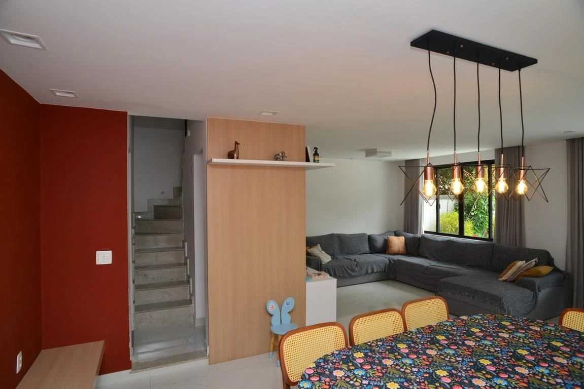 260 m² house with floor-to-ceiling windows and a jacuzzi — photo 6