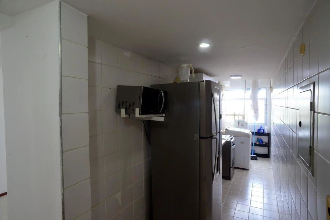 Furnished 2-bedroom apartment with a balcony — photo 2