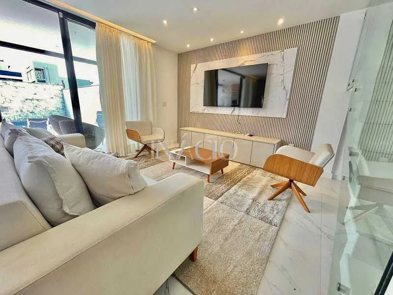 Furnished house, 330 m², with a grill on the balcony — photo 11