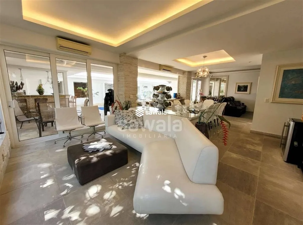 Furnished 600 m² house with 6 bedrooms and 8 bathrooms — photo 14