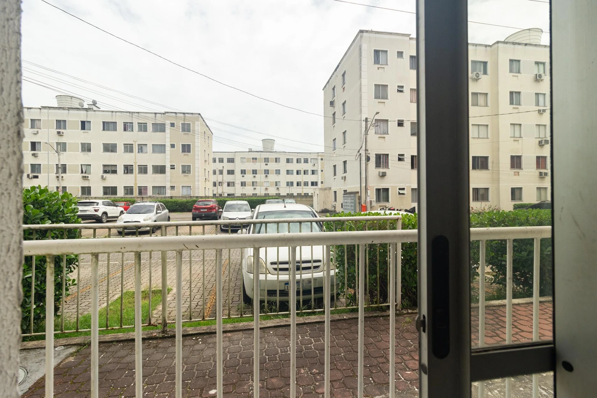 Гардеробна та 1 спальня: квартира 44 м² — photo 25
