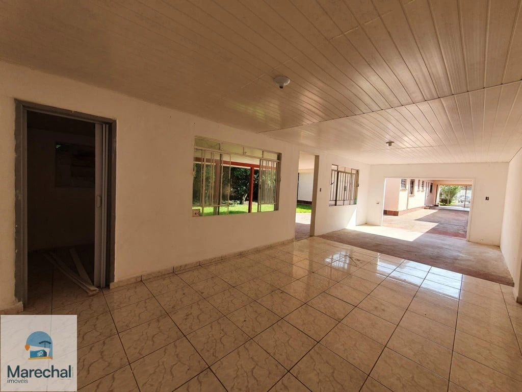 Casa de 4 quartos com varanda gourmet