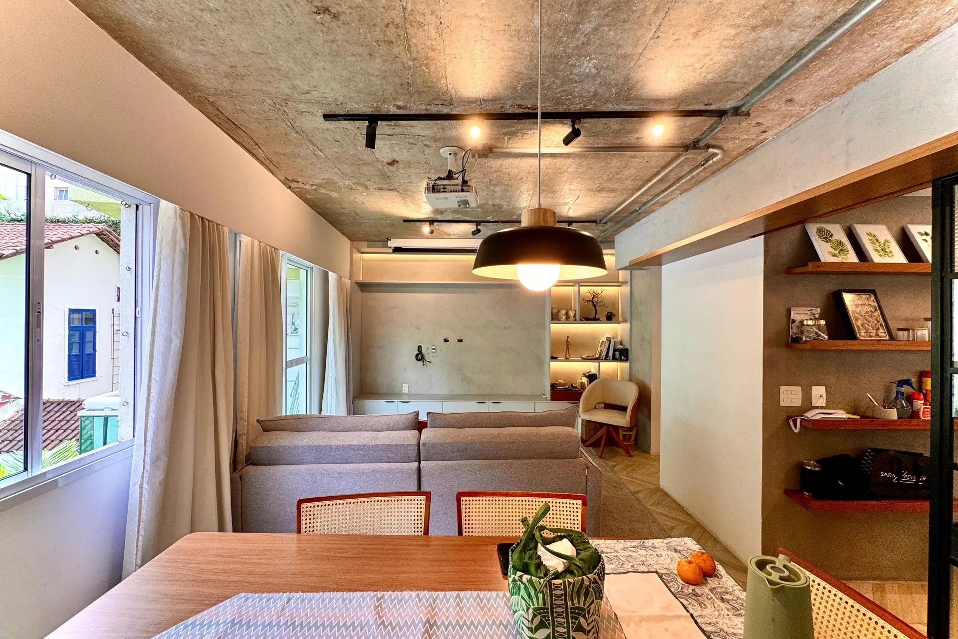 2-bedroom apartment with floor-to-ceiling windows — photo 18