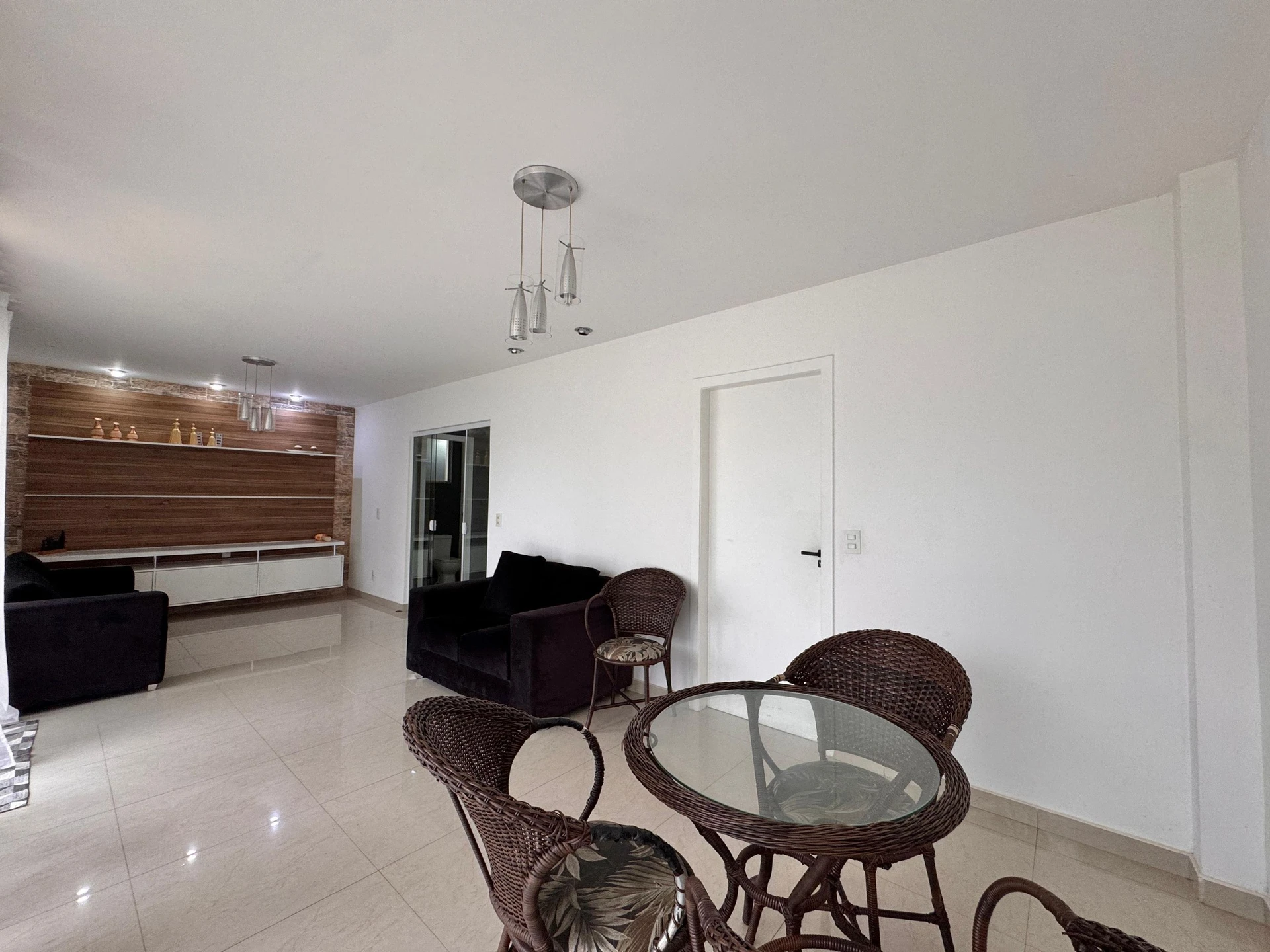 Casa mobiliada com 6 quartos e 6 banheiros — photo 29