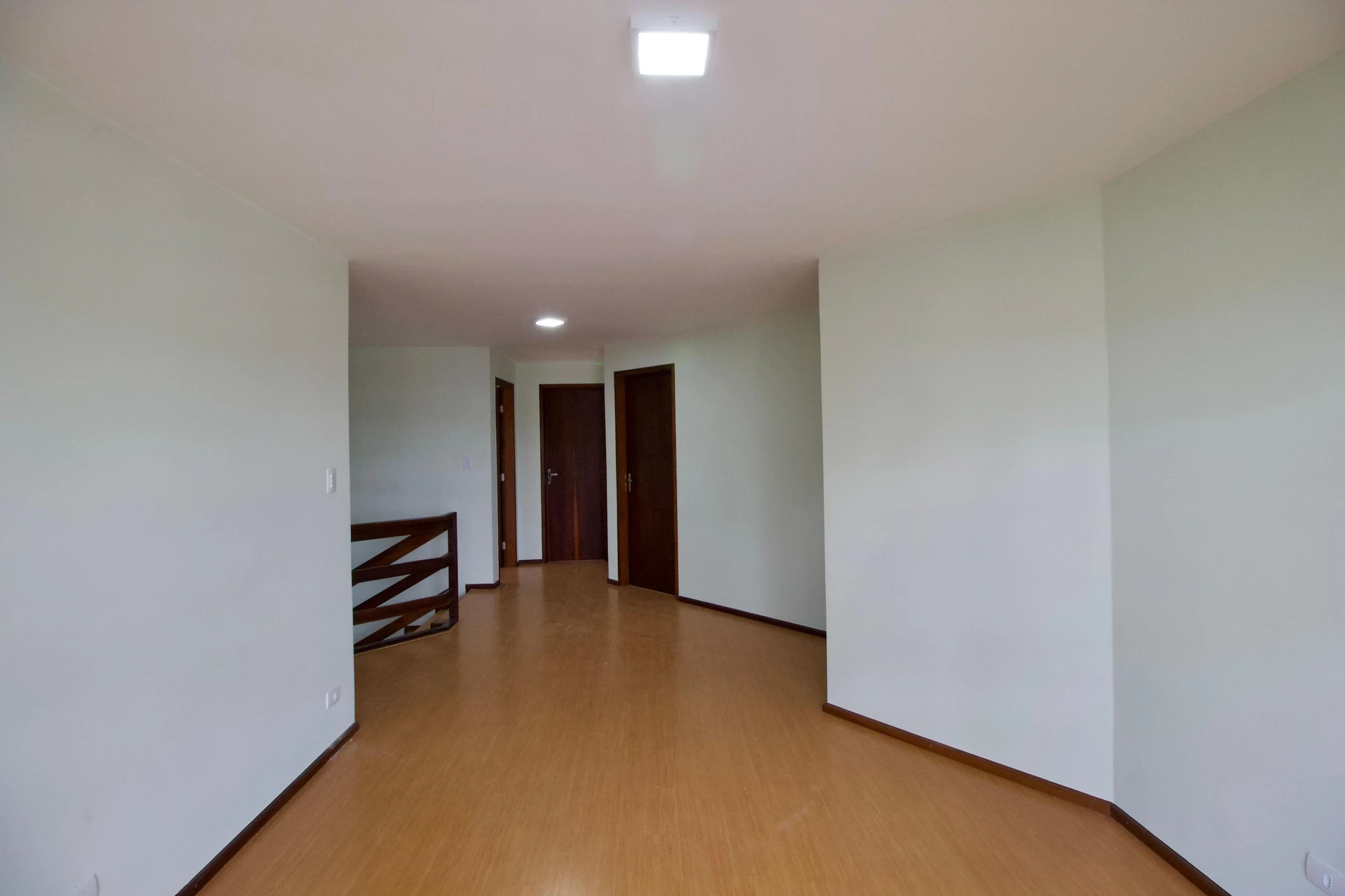 4-bedroom house with a garden in Curitiba — photo 31
