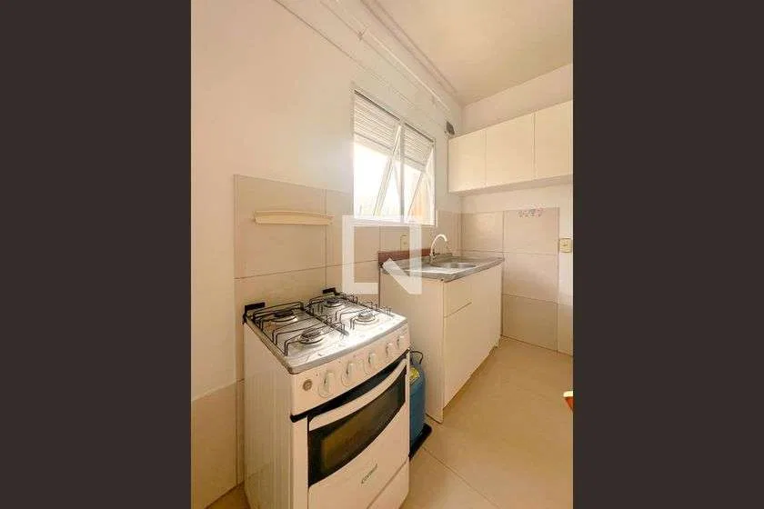 Furnished 30 m² apartment with 1 bedroom — photo 22