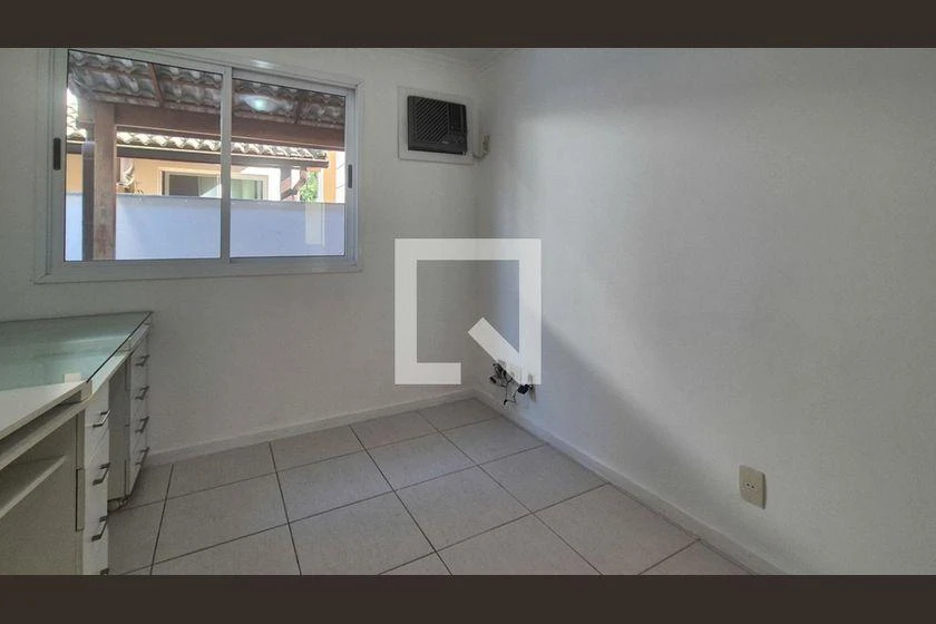 Casa en alquiler con 4 dormitorios y balcón — photo 6