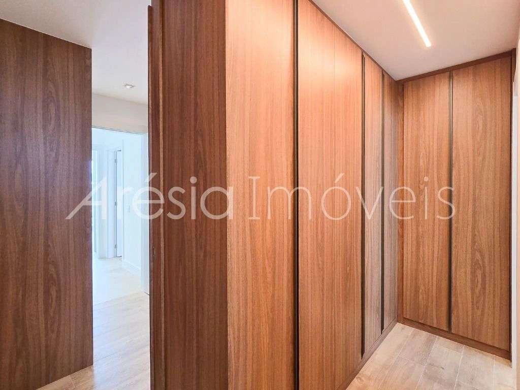 Apartamento de 267 m² com 3 suítes e piscina privativa — photo 21