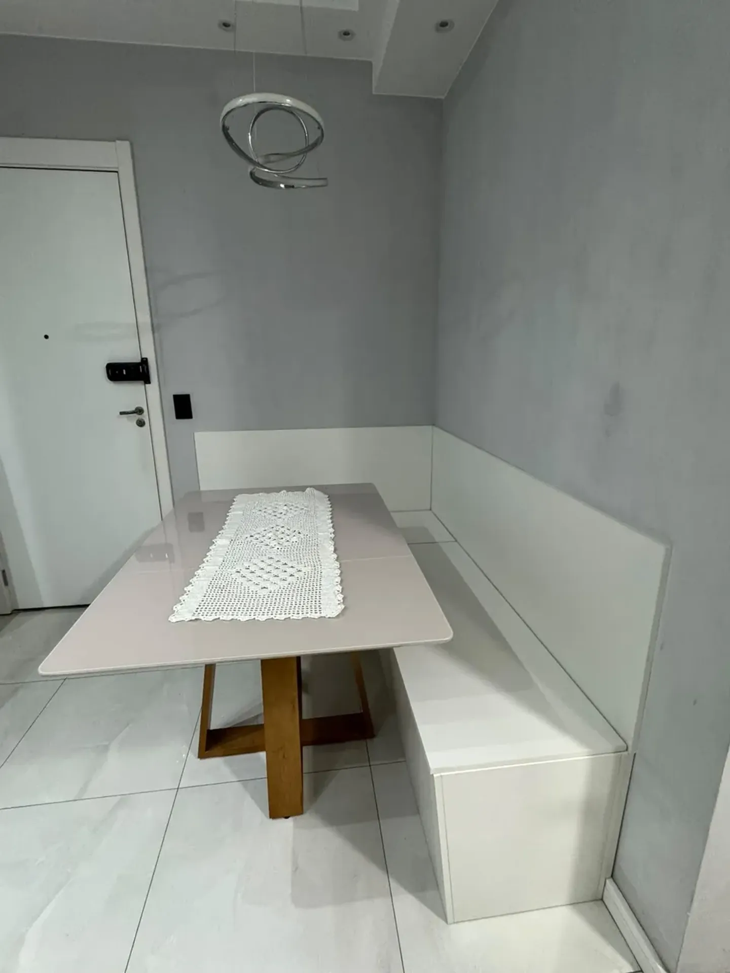 Furnished 1-bedroom apartment with a private garden — photo 7
