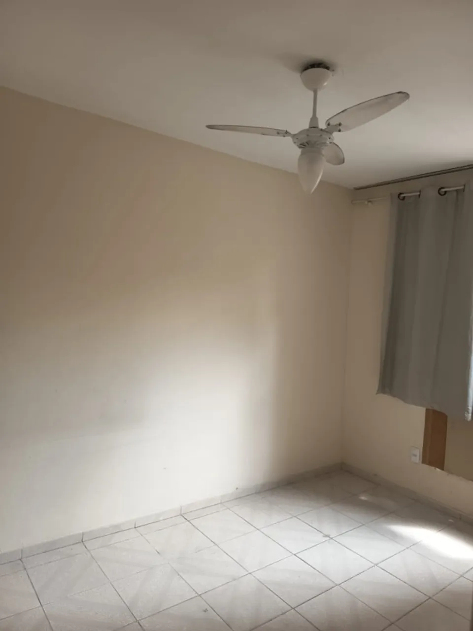 2-bedroom apartment in a building with a gym — photo 3