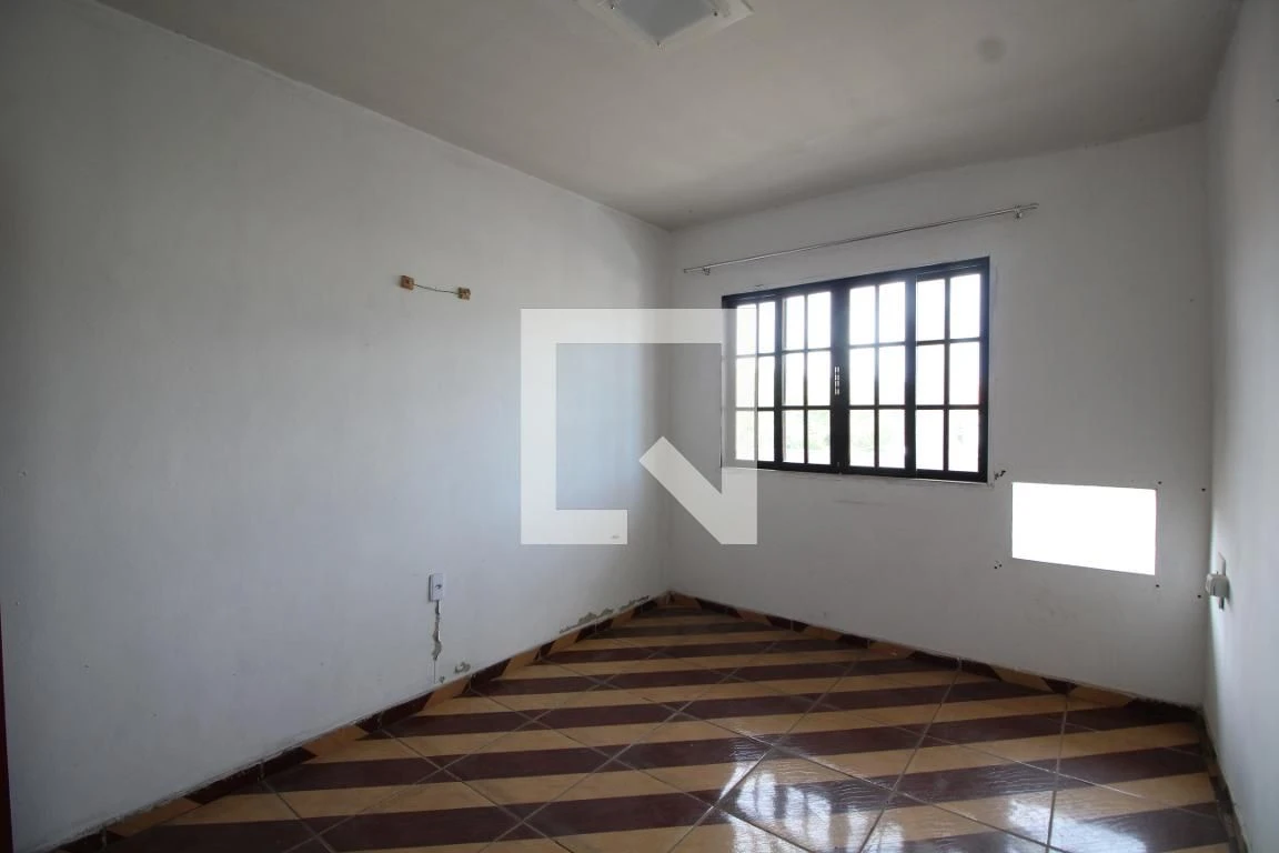 Apartment with 2 bedrooms and a balcony and closed kitchen — photo 12