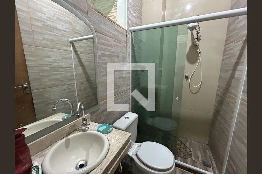 Casa para alugar com varanda e 2 suítes, 120 m² — photo 17