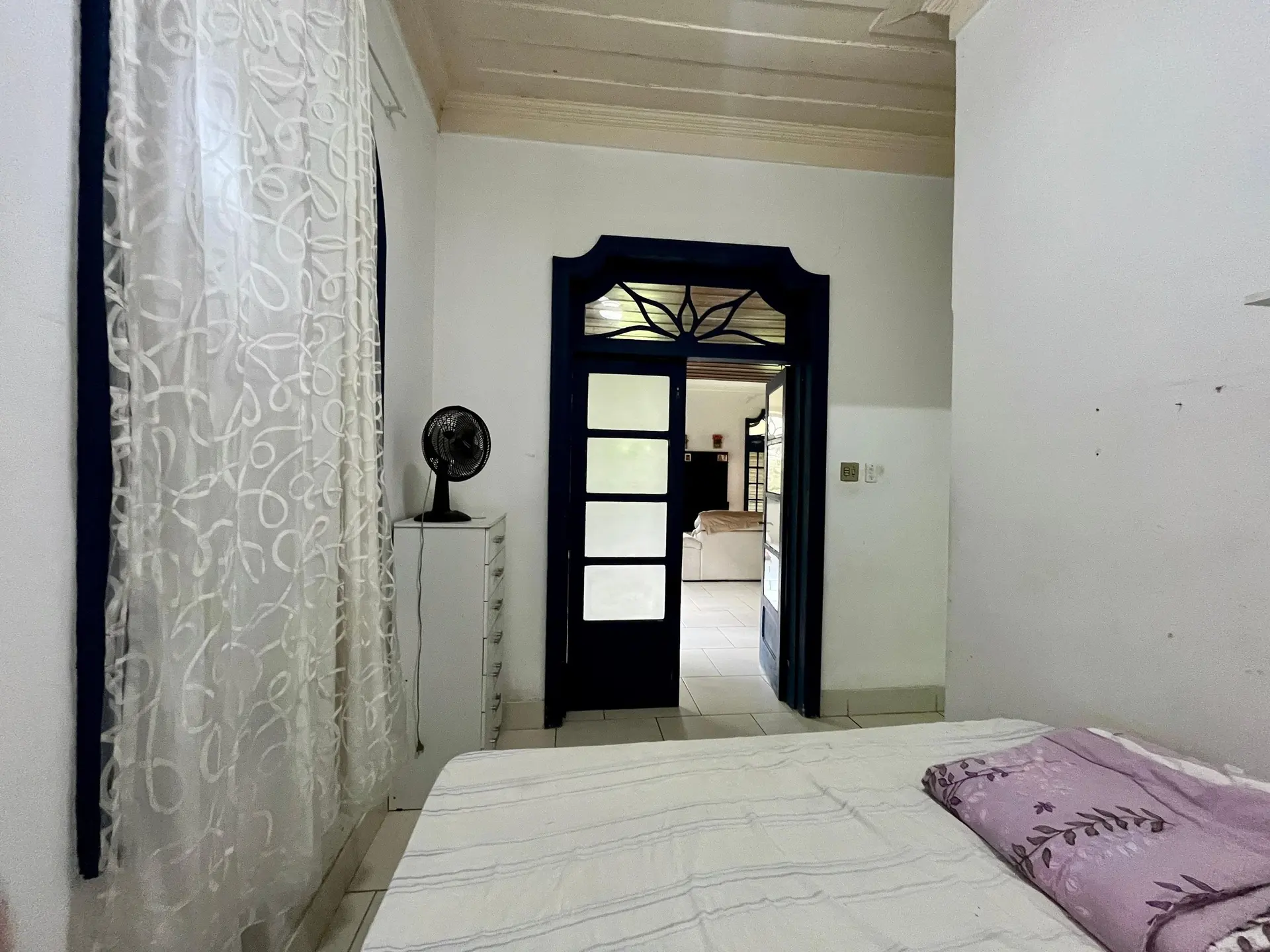 6-bedroom house with a washing machine — photo 22