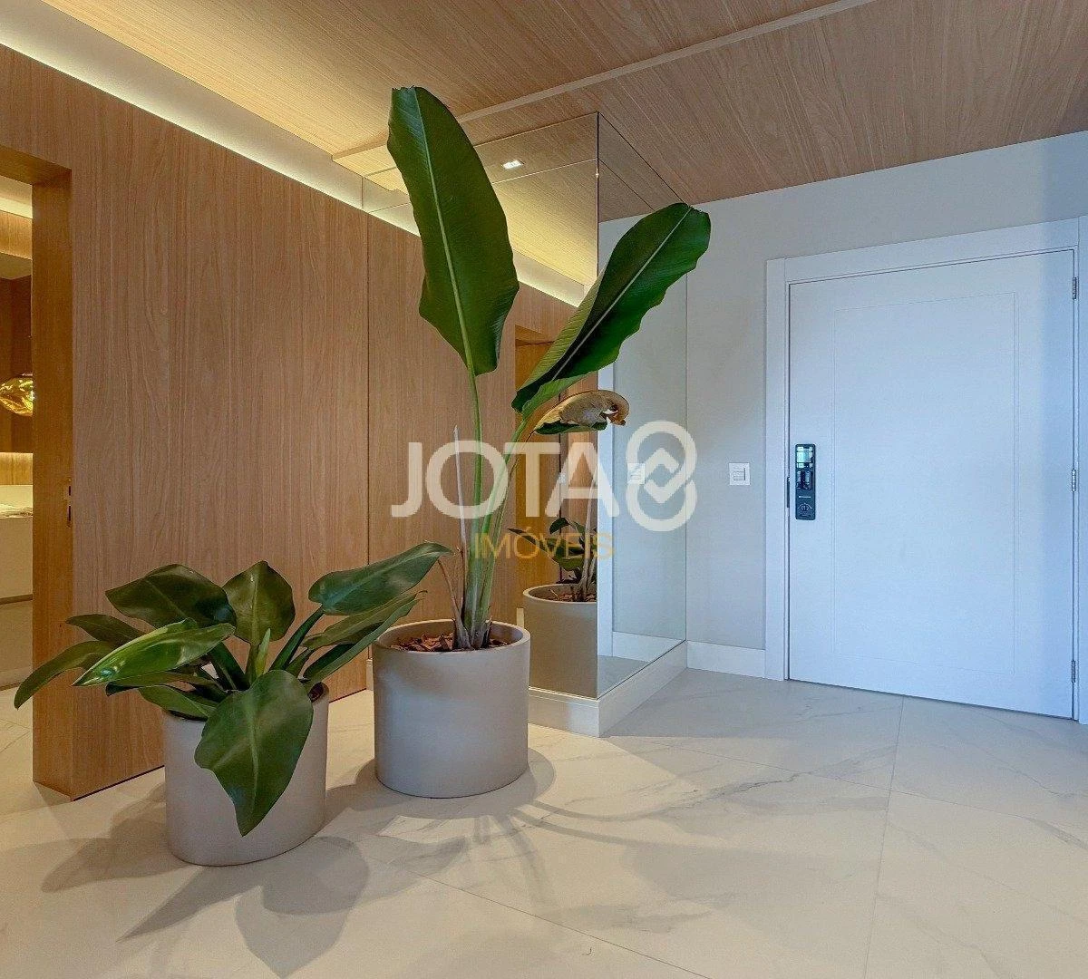Apartamento amueblado de 231 m² con 3 suites y balcón — photo 44