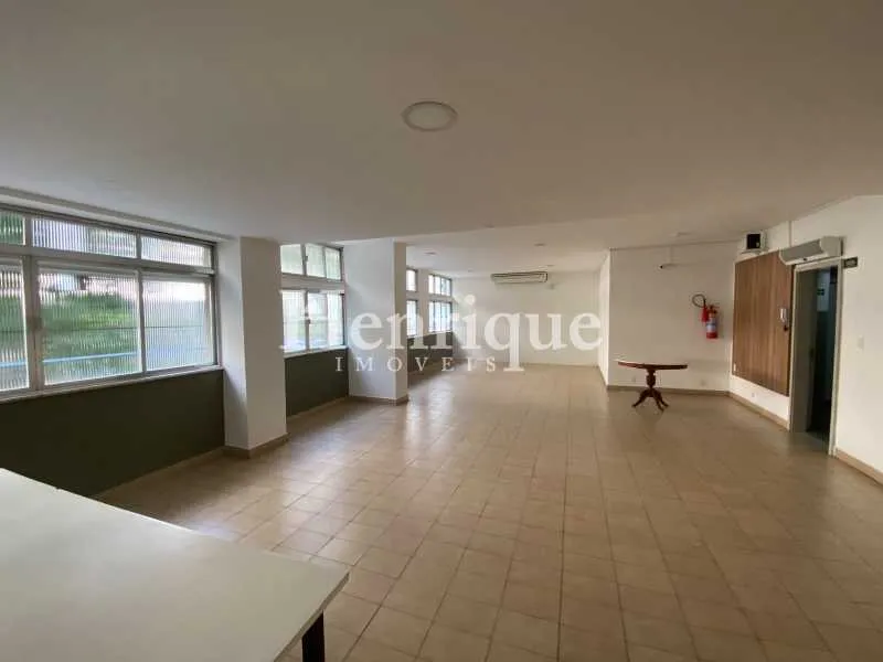 Washing machine in a 3-bedroom apartment, 110 m² — photo 30