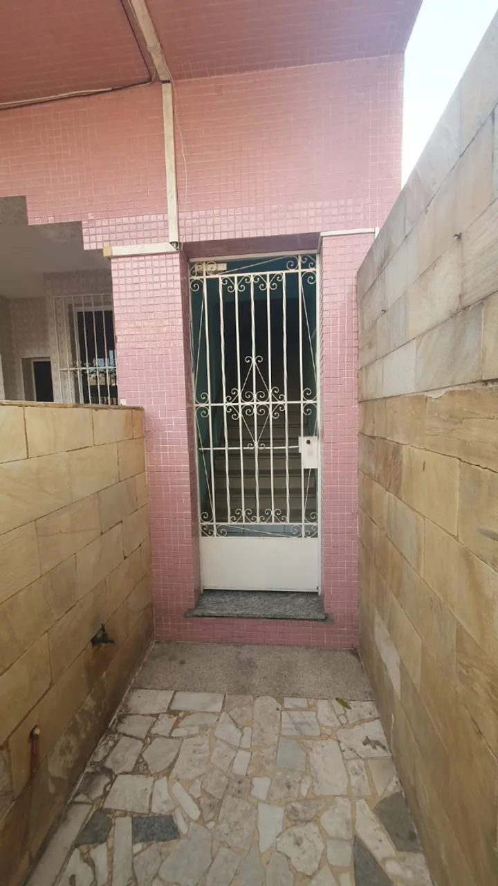 Detached house with no parking, 1 bedroom and 1 bath — photo 9