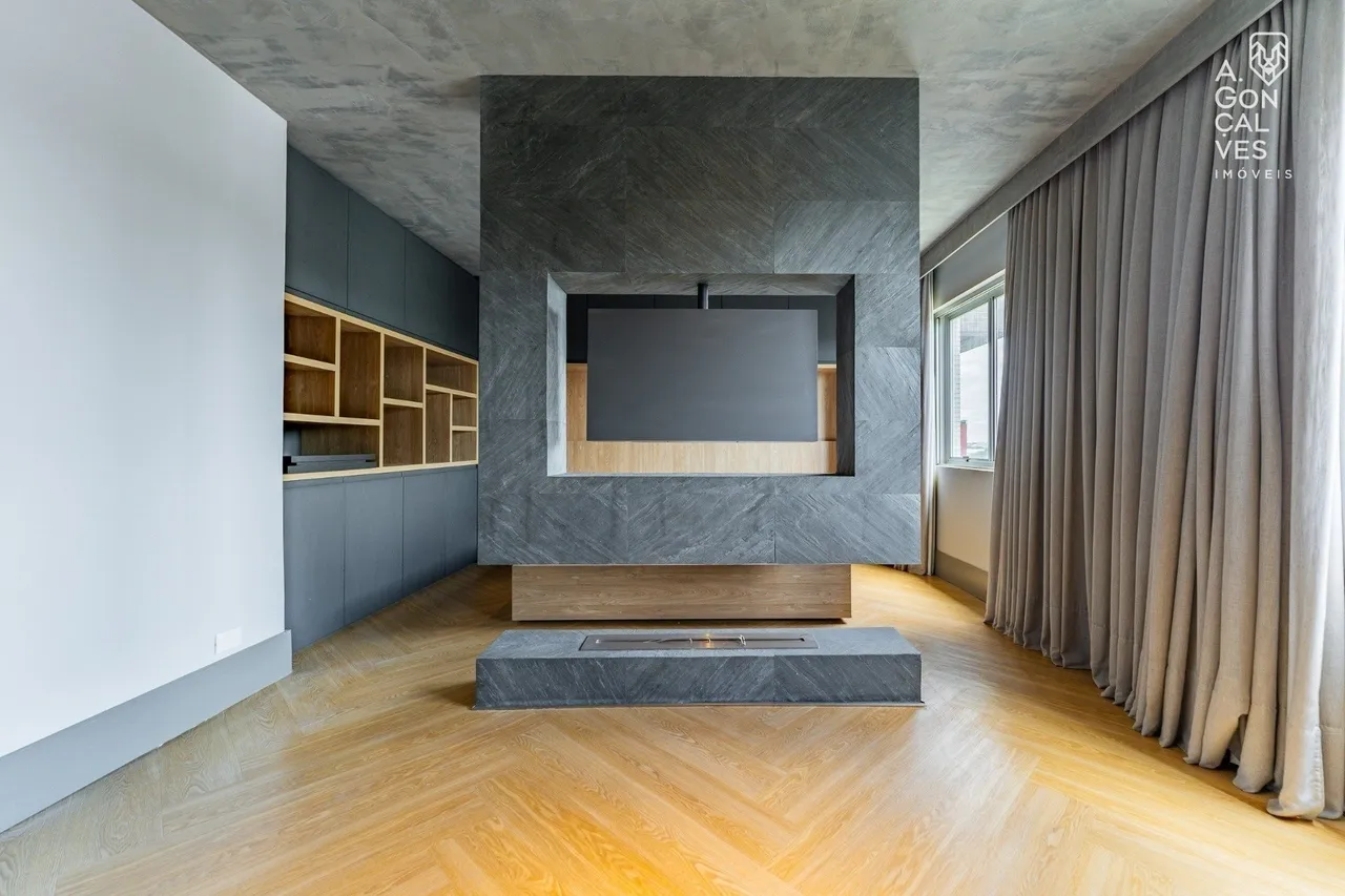 331 m² apartment with 2 en-suite bedrooms and 2 parking — photo 19