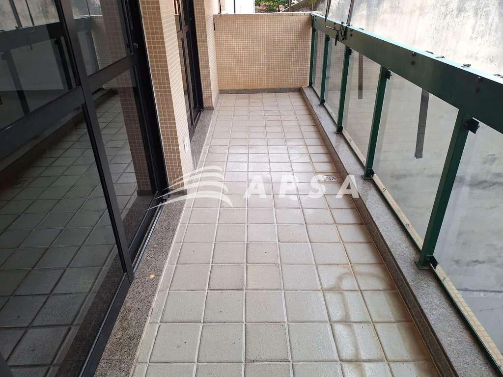 104 m² apartment with 2 bedrooms and 1 en-suite — photo 15