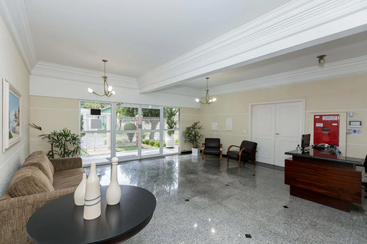 Departamento con espacio de home office en Curitiba — photo 32