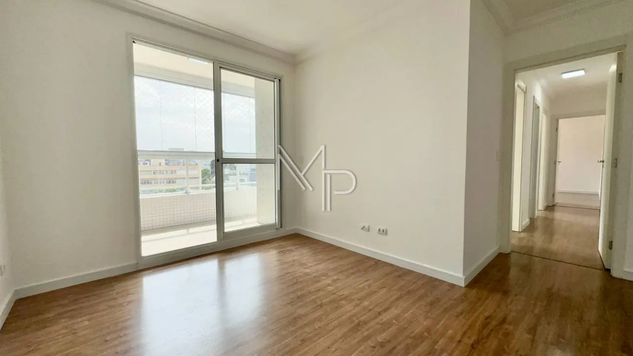 3-bedroom apartment with a grill on the balcony — photo 4
