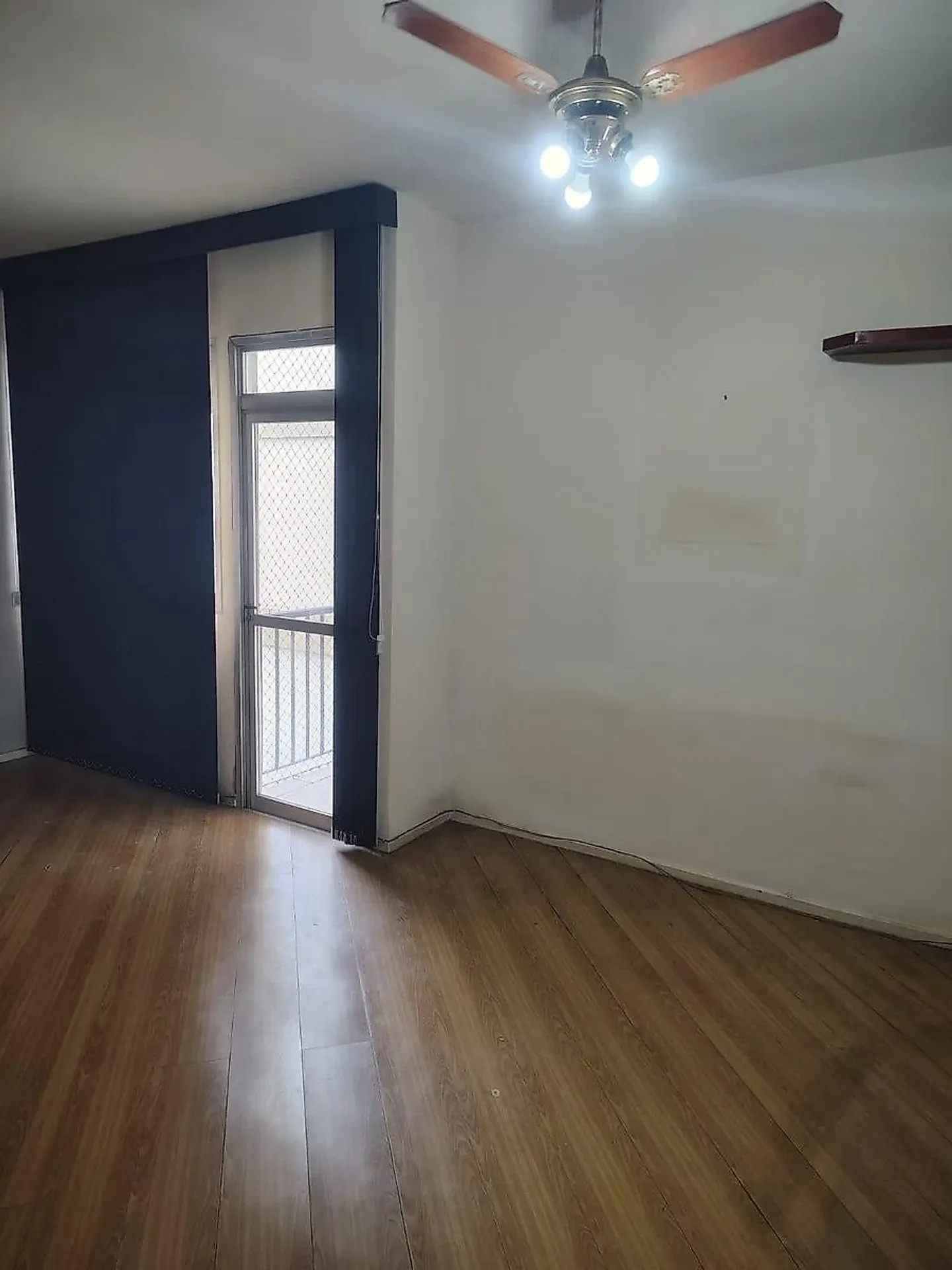 Apartment, 80 m², with wood or laminate floors — photo 8