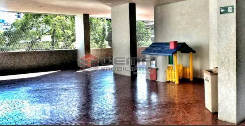 2-bedroom apartment in a building with a gym — photo 16